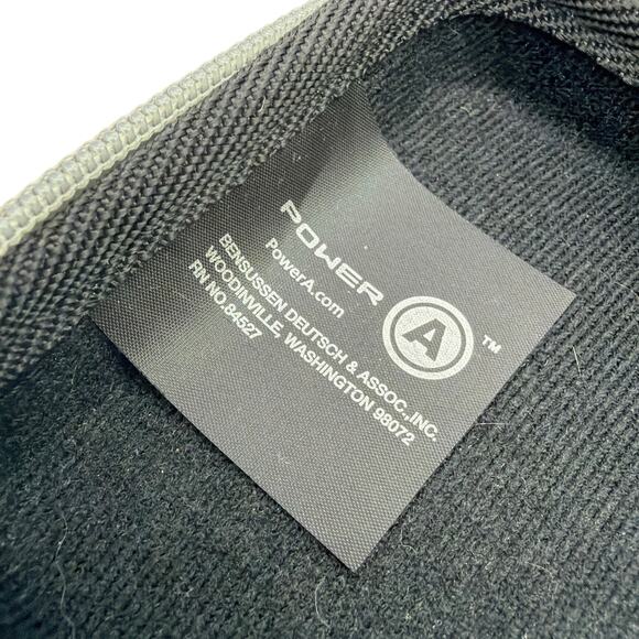 PowerA Nintendo 3DS Hard Shell Carrying Case - Gray - Picture 4 of 6